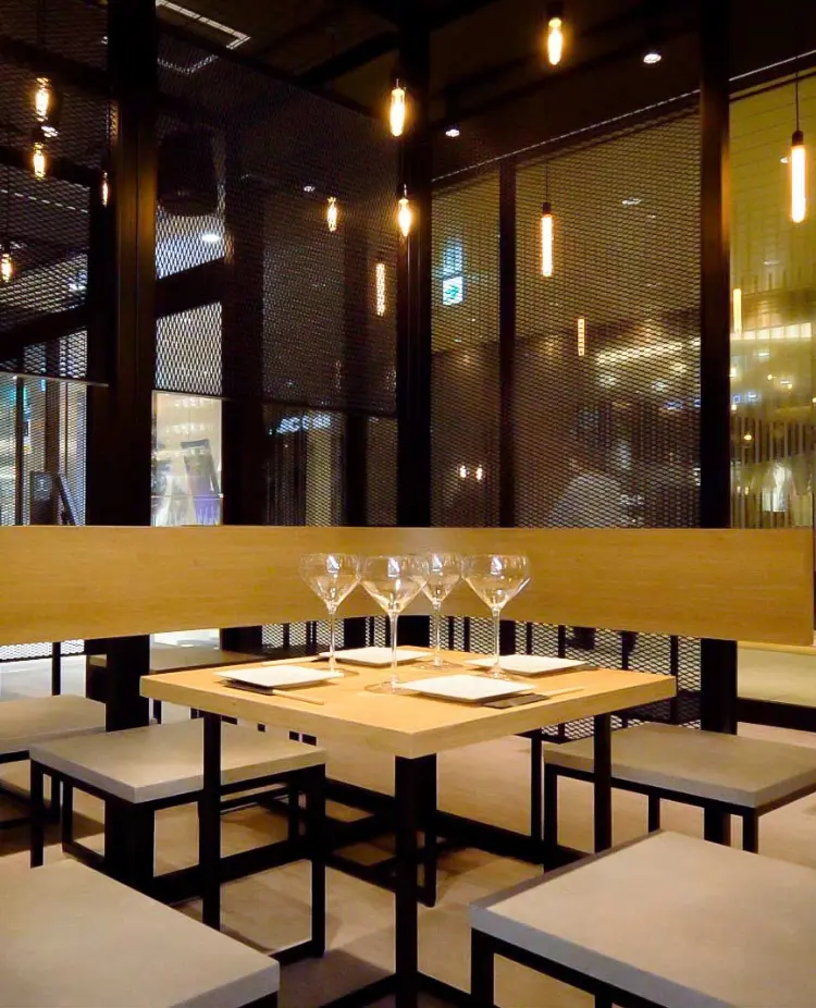 日本酒プレミアムラウンジ 一献風月 by PERIE CHIBA